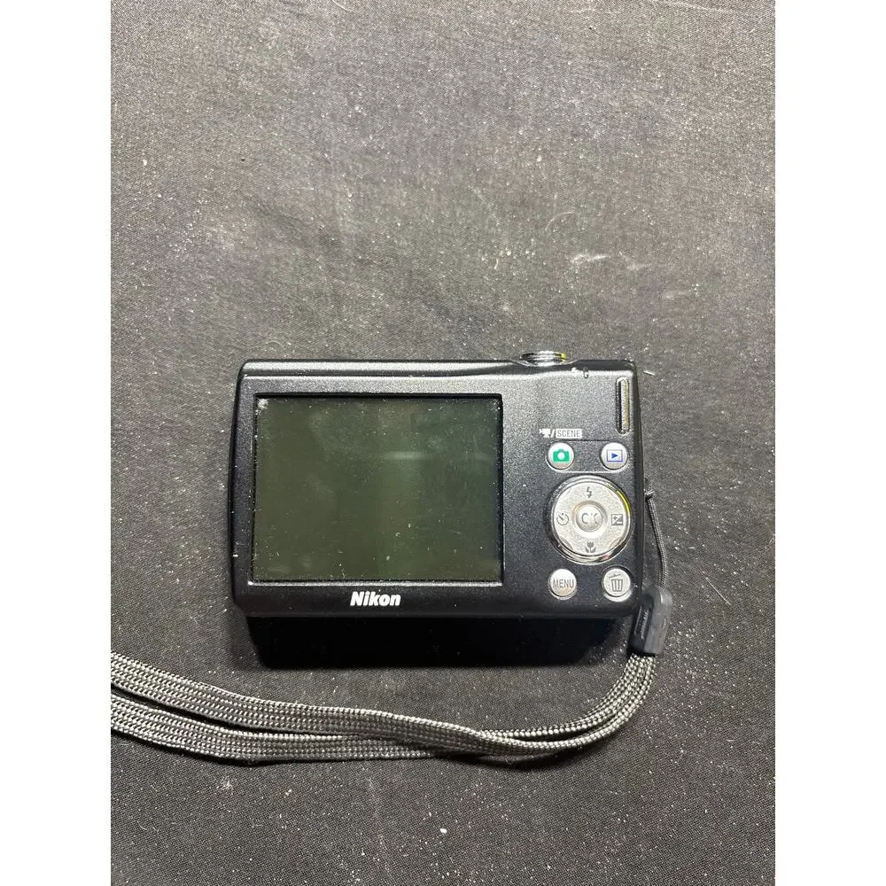 Nikon solid working